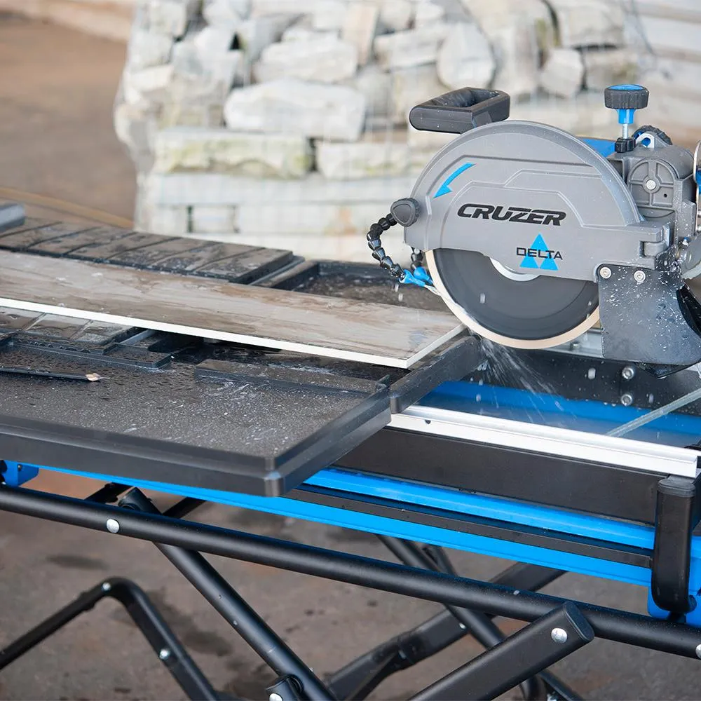 Delta Cruzer 7 inch Wet Tile Saw with Folding Portable Stand