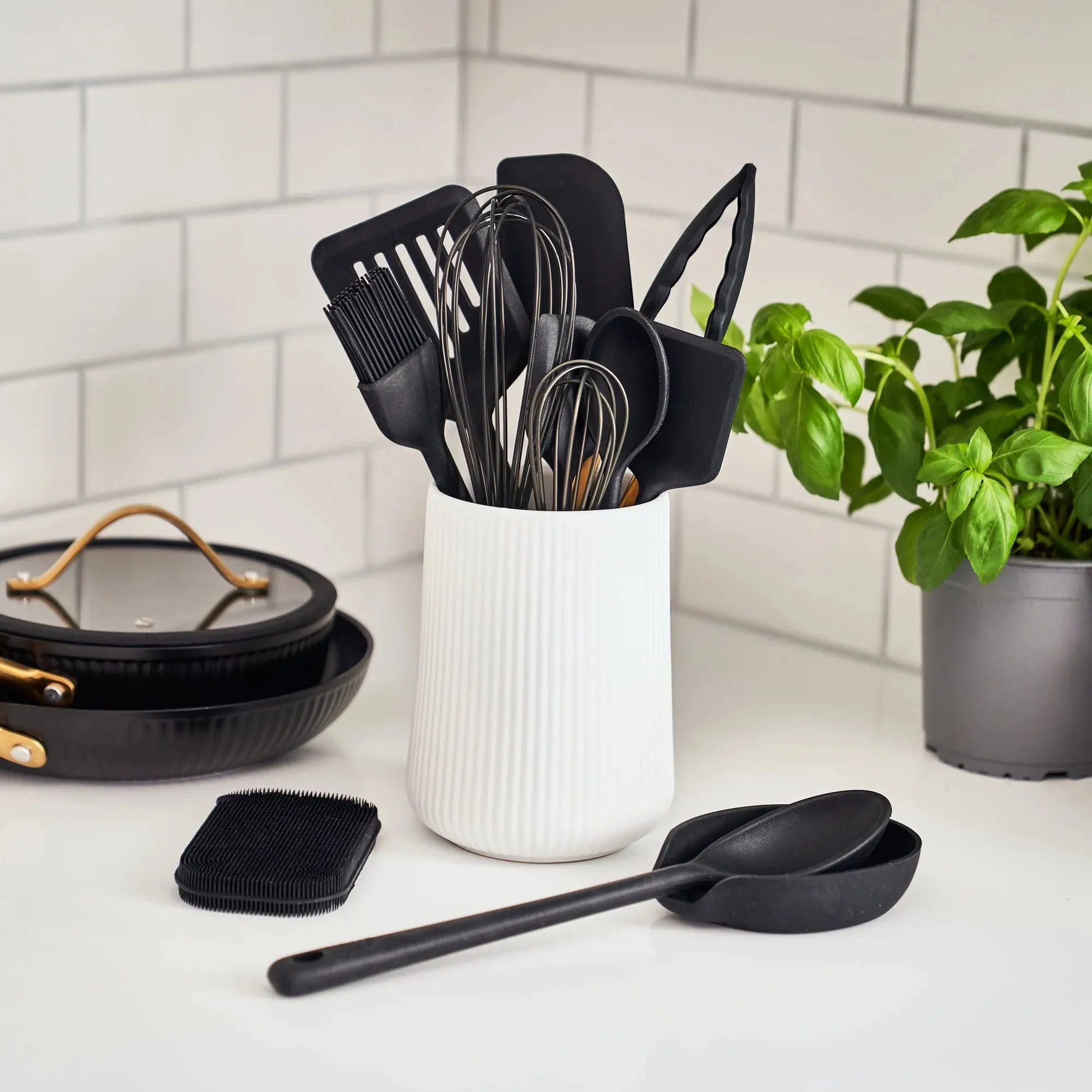 Thyme & Table 12- Piece Silicone Cooking Utensil Set, Black